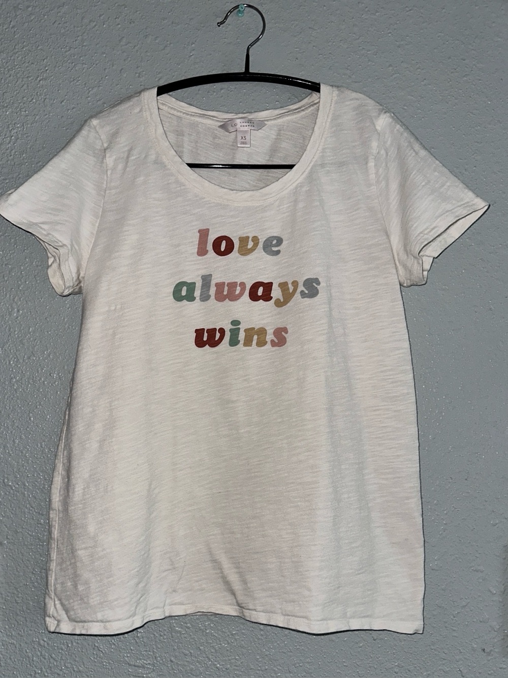 LC Lauren Conrad “love always wins” shirt